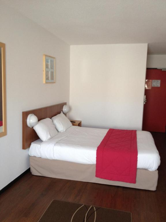 Hotel Le Saint Joseph Стая снимка